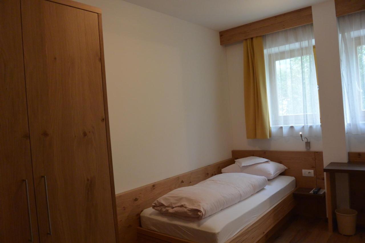 Hotel Sterzinger Moos Oda fotoğraf